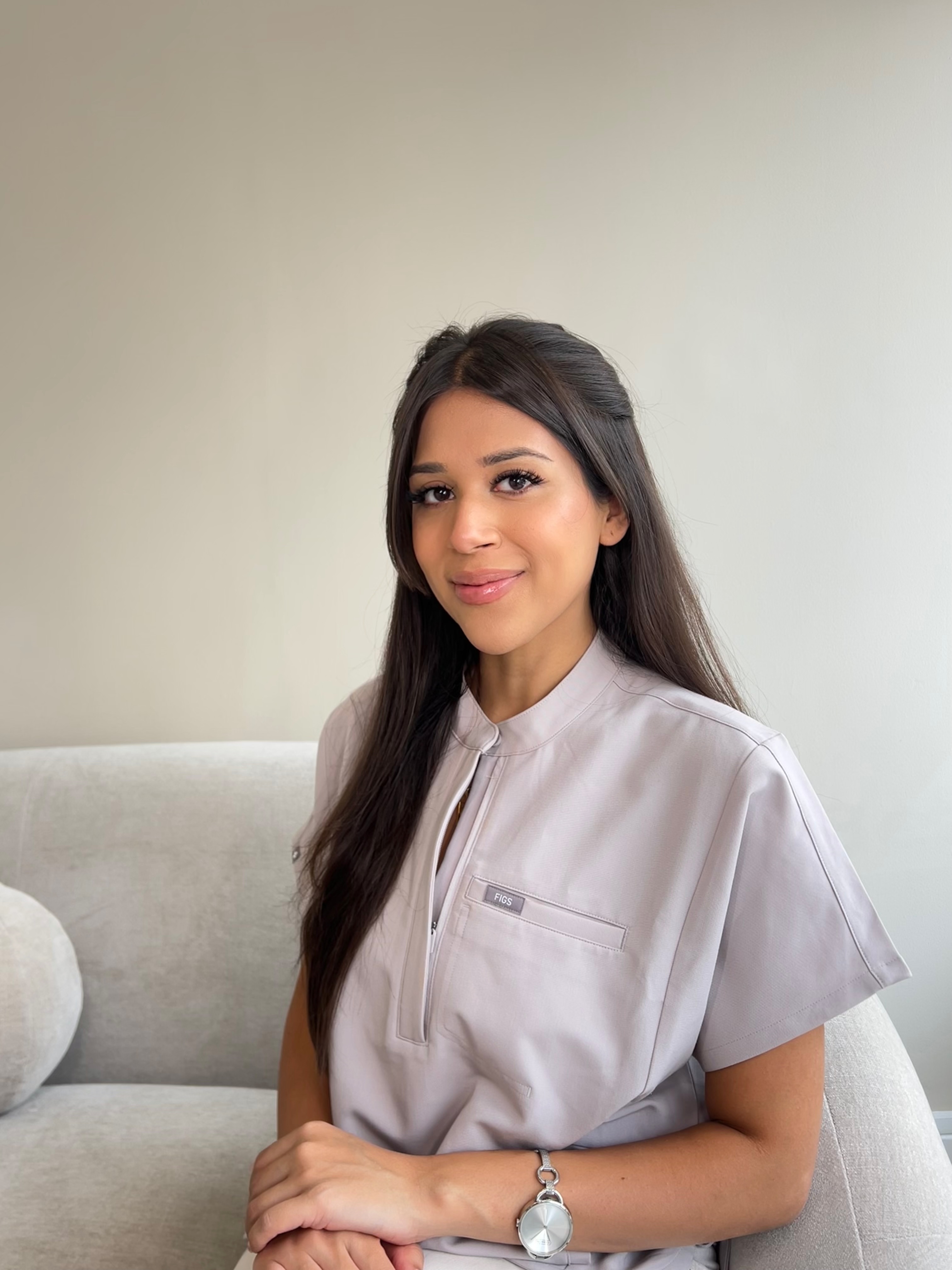 Mavra - Advanced Aesthetician & Pharmacist Practitioner